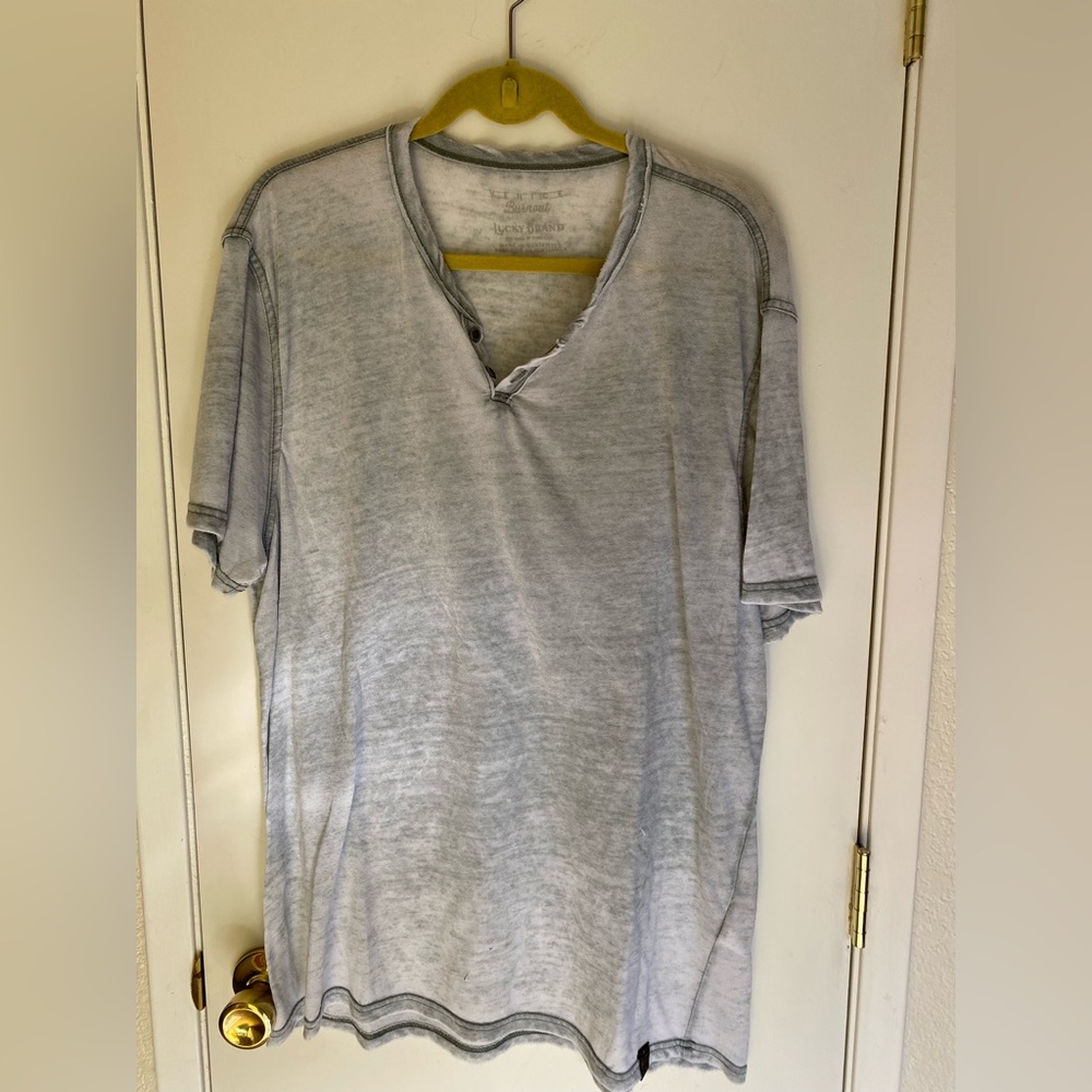 Lucky Brand Men’s Gray Soft Tee